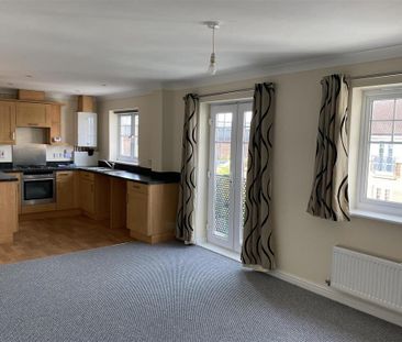 2 bedroom apartment to rent - Photo 2