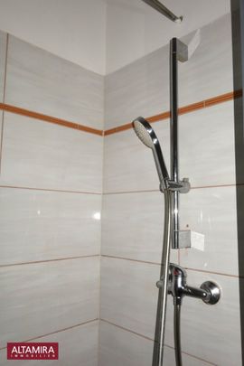 Singlewohnung, Aichholzgasse, sehr gute öffentliche Anbindung - Photo 1