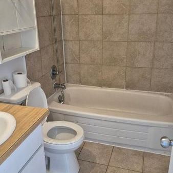 4 ET DEMI DISPONIBLE À PARTIR DU 1ER MARS 2026 - Photo 4