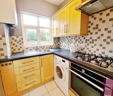 3 bedroom semi-detached house to rent - Photo 1