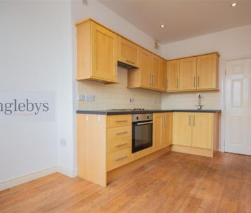 3 bedroom apartment to rent - Photo 5