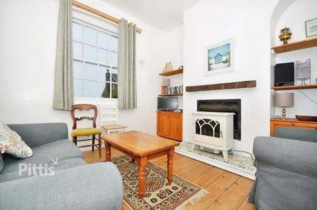 2 bedroom cottage to rent - Photo 2