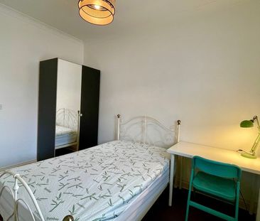 Room in a Shared House, Lansdowne Road, E17 - Photo 1