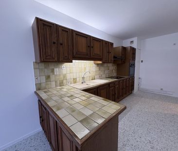 APPARTEMENT T4 A LOUER A ROANNE - HOTEL DE VILLE - Photo 4