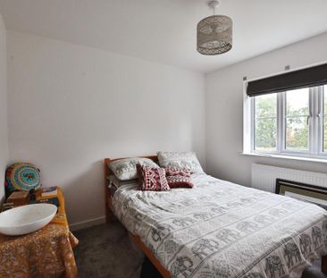 3 bedroom end of terrace house to rent - Photo 6