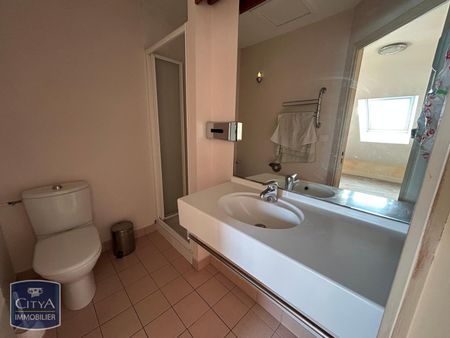 Location Appartement 2 pièces 38m² ST NAZAIRE 44600 - Photo 4