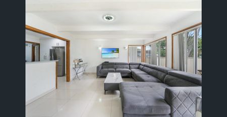 Family Home in a Convenient Location - Photo 2