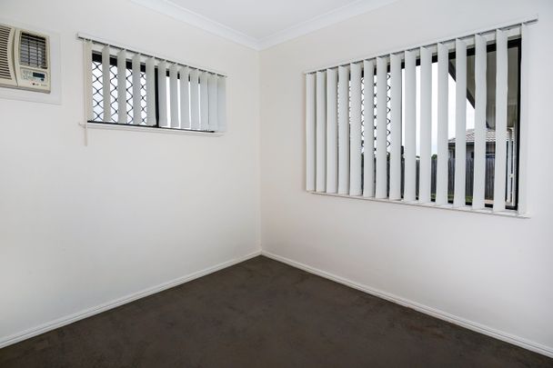 COMFORTABLE 4 BEDROOM FAMILY HOME IN DEERAGUN! - Photo 1