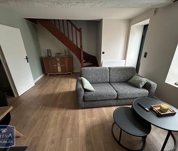 Location Maison 2 pièces 55m² CHANGE 72560 - Photo 1