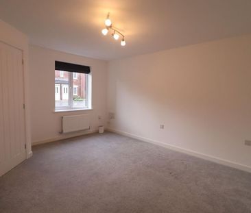 3 bedroom semi-detached house to rent - Photo 6