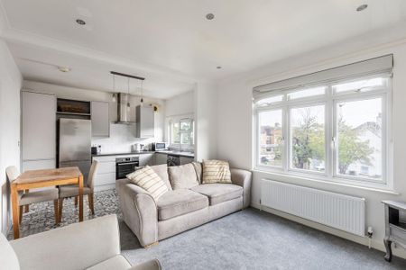 1 bedroom flat to rent - Photo 3