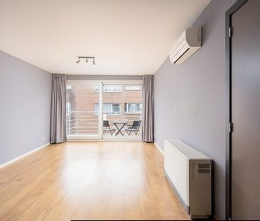 Appartement te huur - Photo 1