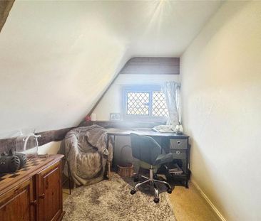 3 bedroom flat to rent - Photo 6