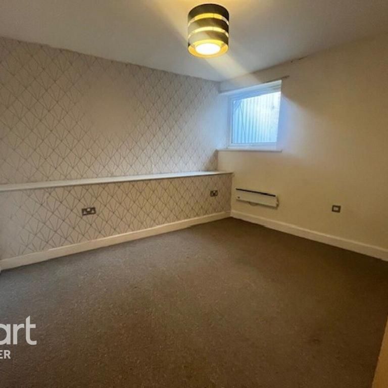 2 bedroom apartment to rent - Photo 1
