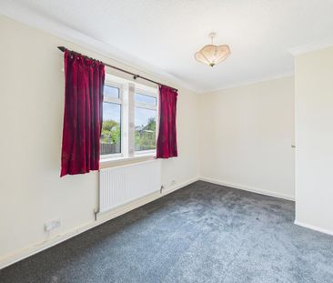 2 bedroom maisonette to rent - Photo 4