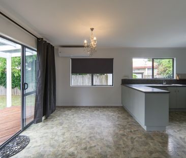 Three Bedroom Home - Photo 3