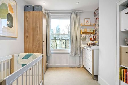 A charming family house situated in the heart of Islington. - Photo 3