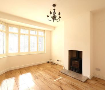 3 bedroom semi-detached house to rent - Photo 2