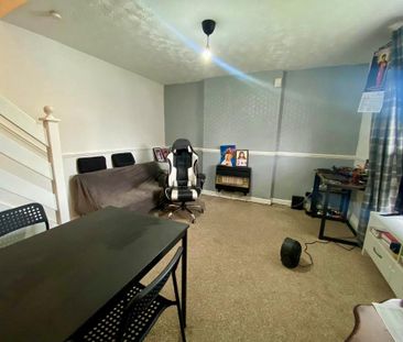 2 bedroom cluster house to rent - Photo 6