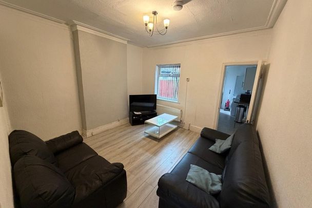 Reservoir Road, Edgbaston, BIRMINGHAM - Photo 1