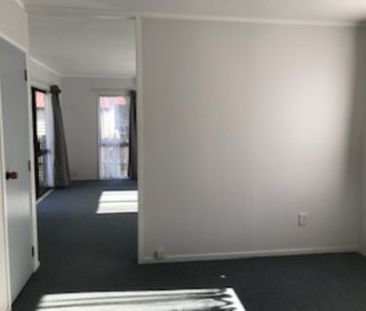 CHARMING ON CHILDERS - Photo 3