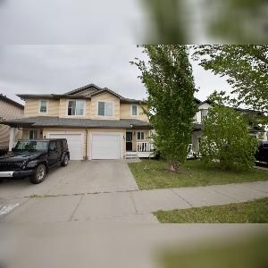 3 Bed 2.5 Bath Duplex Southfort Fort Saskatchewan - Photo 1