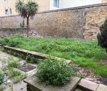 1 Bedroom Flat To Let - Photo 5