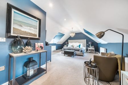 5 bedroom detached house to rent - Photo 3