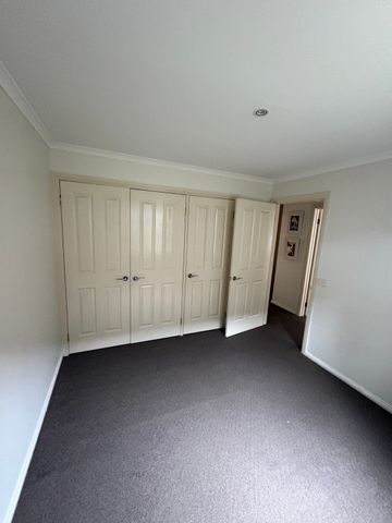 Croydon - Photo 2