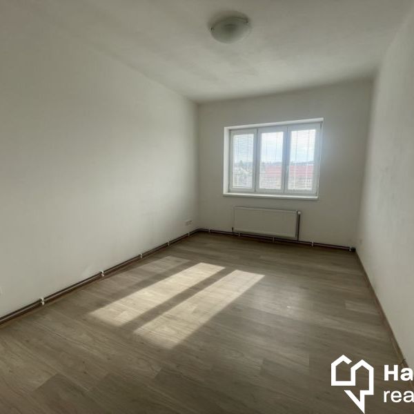 Pronájem bytu 3+1 85 m² - Photo 1