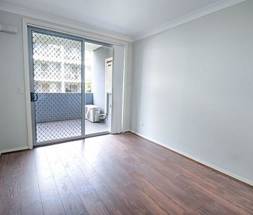 103/8B Myrtle Street - Photo 2