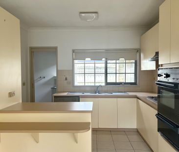 403B Glen Eira Road CAULFIELD NORTH - Photo 1