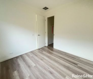 Quality built Modern 4 Bedroom Family Home! - Photo 2