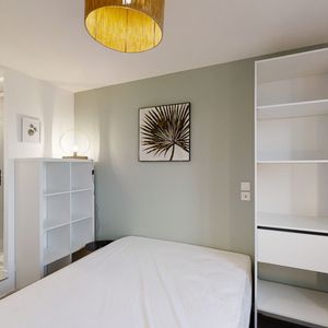 MAZADES Roommate 4 Bedrooms at Toulouse - Photo 3