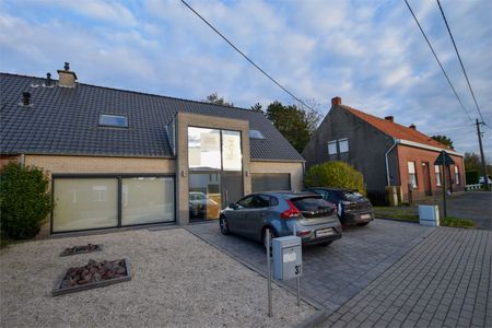 Huis te huur in Oosteeklo - Photo 3