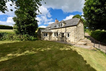 Beautiful cottage near the hamlet of The Camp. - Photo 4