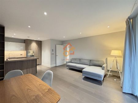 Queenshurst Square, Sury Basin, Kingston upon Thames KT2 - Photo 3