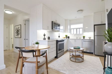 For Lease - 4 Benson Avenue Unit# 8, Mississauga, Ontario - Photo 2