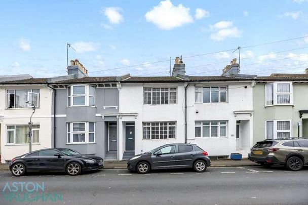 Park Crescent Road, Brighton, BN2 - Photo 1