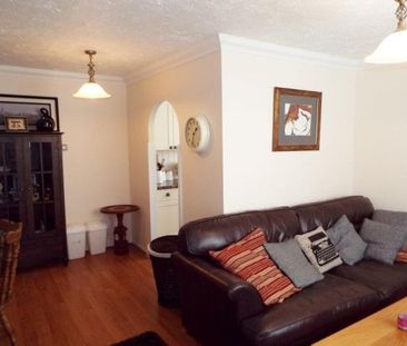 Hillfields, Dereham, NR19 1UE - Photo 3