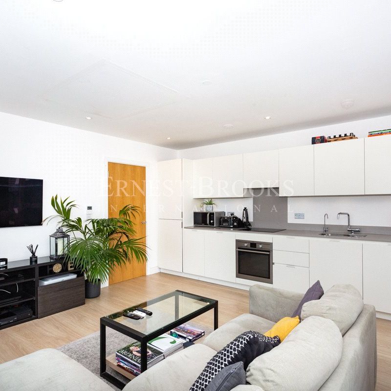 Rainier Apartments, 43 Cherry Orchard Road, CR0 6FD - Photo 1