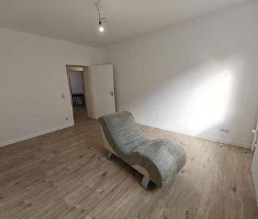 Ab sofort! Einbauküche, Renoviert! Teilmöbliert! Mieterkeller! - Foto 1