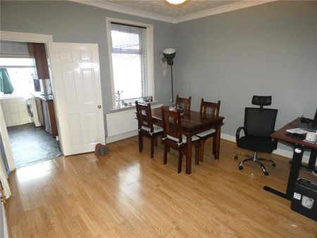 2 bedroom terraced house to rent - Photo 2