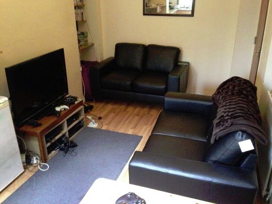 68 Sandymount Street, Stranmillis, Belfast, BT9 5DQ - Photo 1