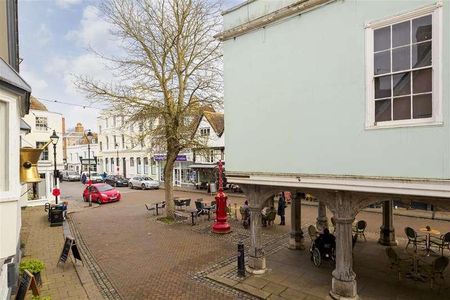 Secret House, Market Place, Faversham, ME13 - Photo 4