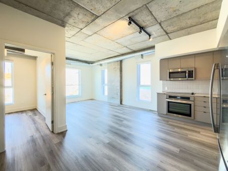 For Lease - 770 Somerset Street Unit# 510, West Centre Town, Ontario - Photo 2