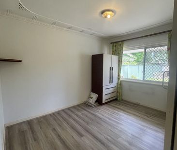 Prime Location! Beautiful 3x1 in Kewdale - Photo 3