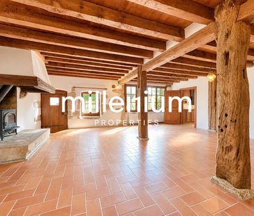 A charming, authentic home in the heart of Collex - Foto 1