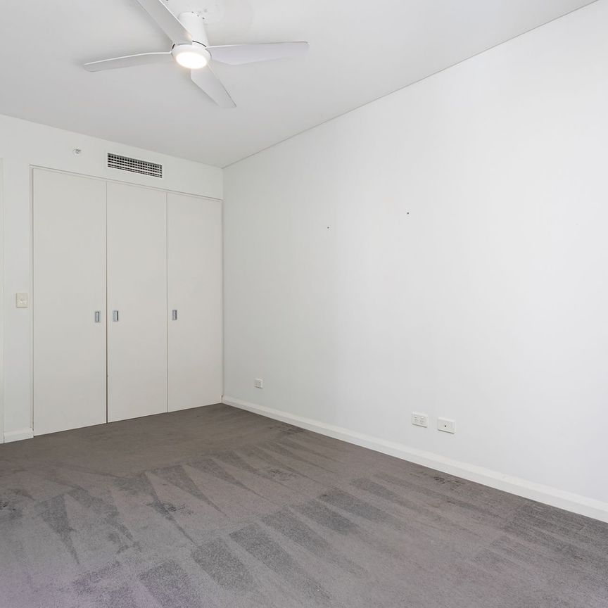 512/35 Shelley Street, Sydney - Photo 1