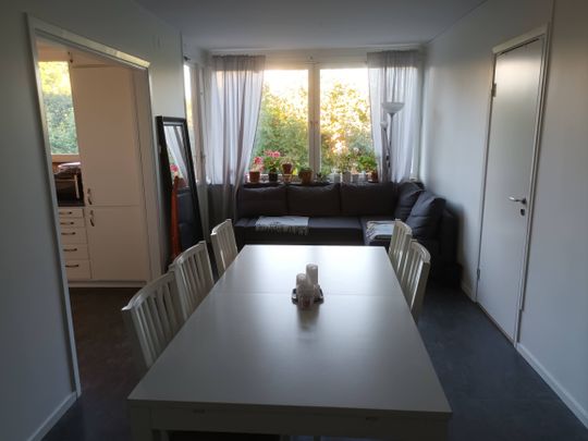 Sköllerstagatan, Bandhagen - Photo 1